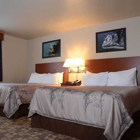North Star Hotel Pictured Rocks Munising Esterno foto