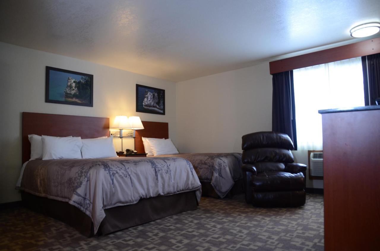 North Star Hotel Pictured Rocks Munising Esterno foto
