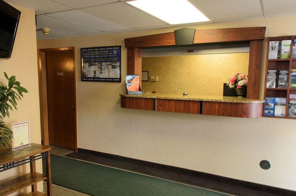 North Star Hotel Pictured Rocks Munising Interno foto